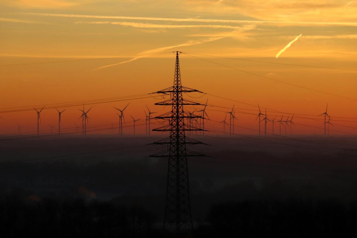 Comparing Power Generation: Coal, Gas, Nuclear, and Renewables